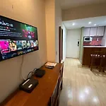 QI Intelligence Flat Ibirapuera próximo do metrô Moema UH1306