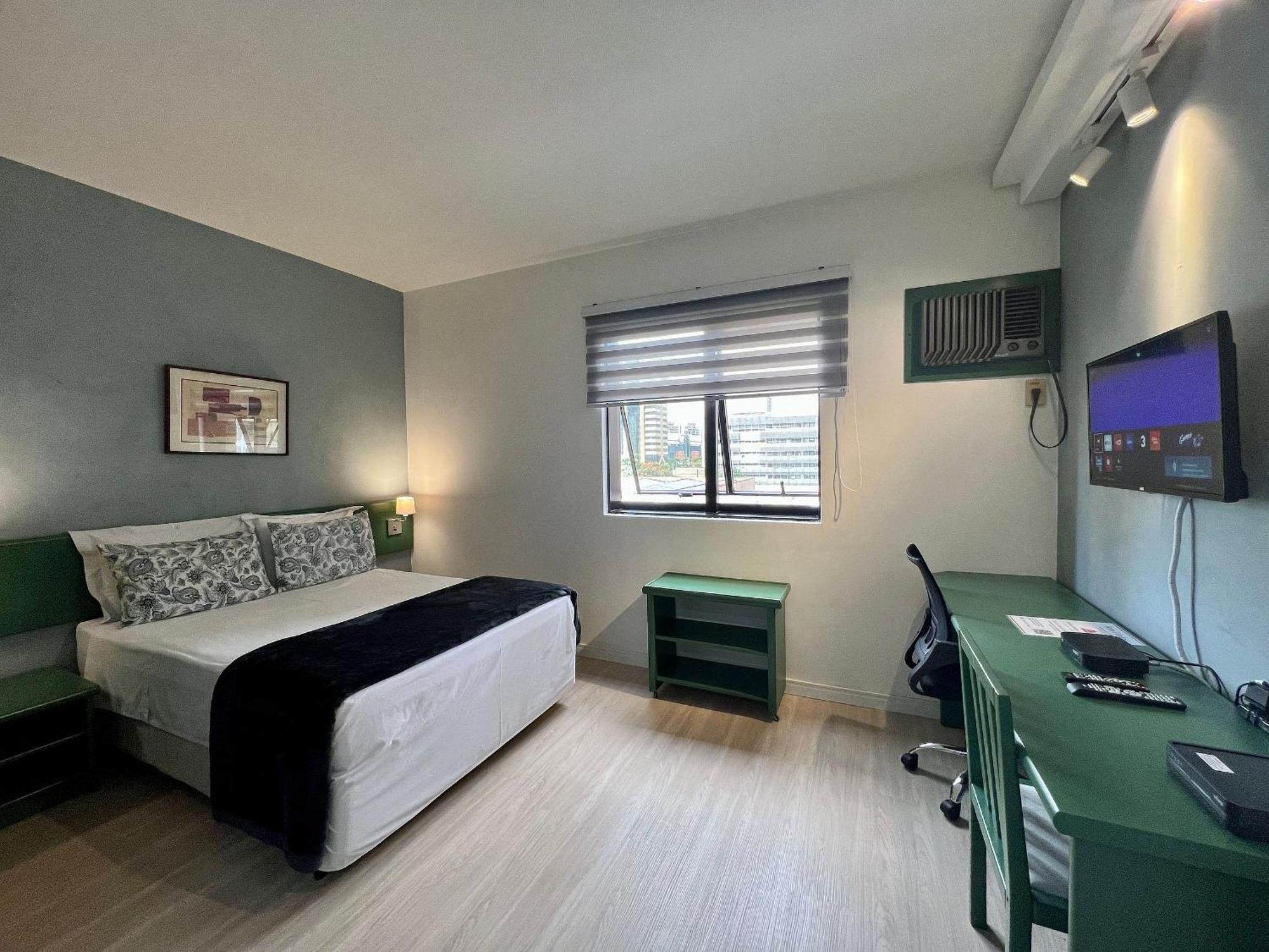 Qi Intelligence Flat Ibirapuera Proximo Do Metro Moema Uh1306 Apartamento